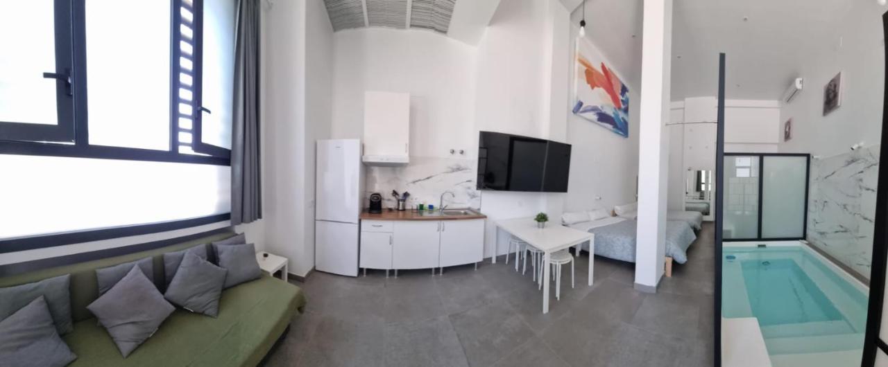 Deluxe Centro Con Piscina Climatizada Privada Siviglia
